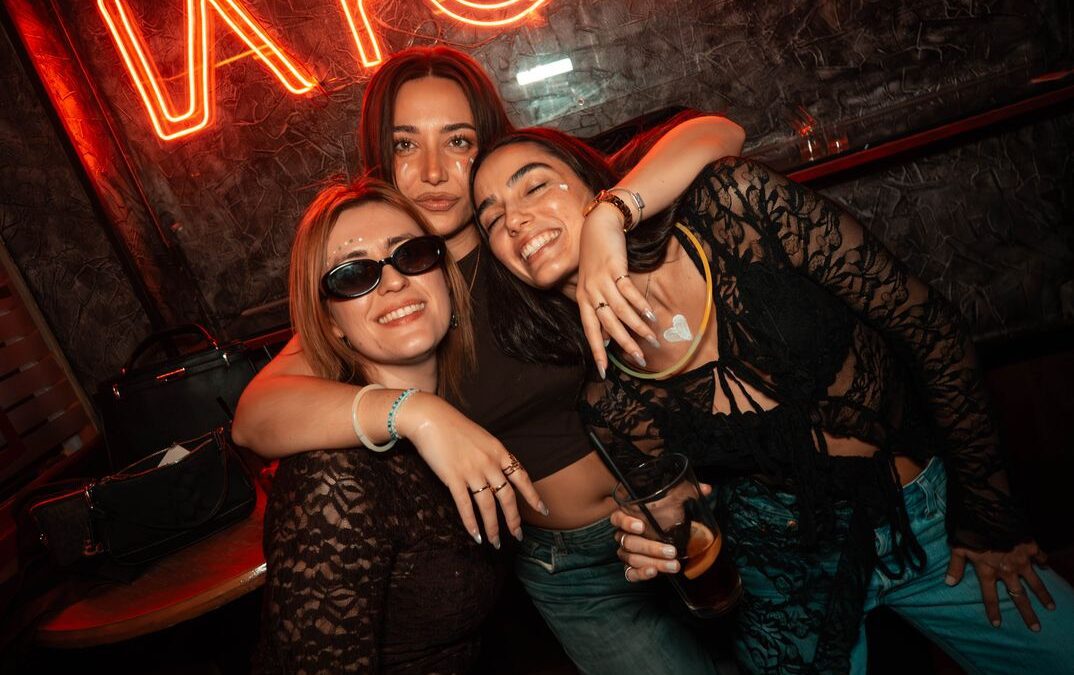 Viernes 9 octubre